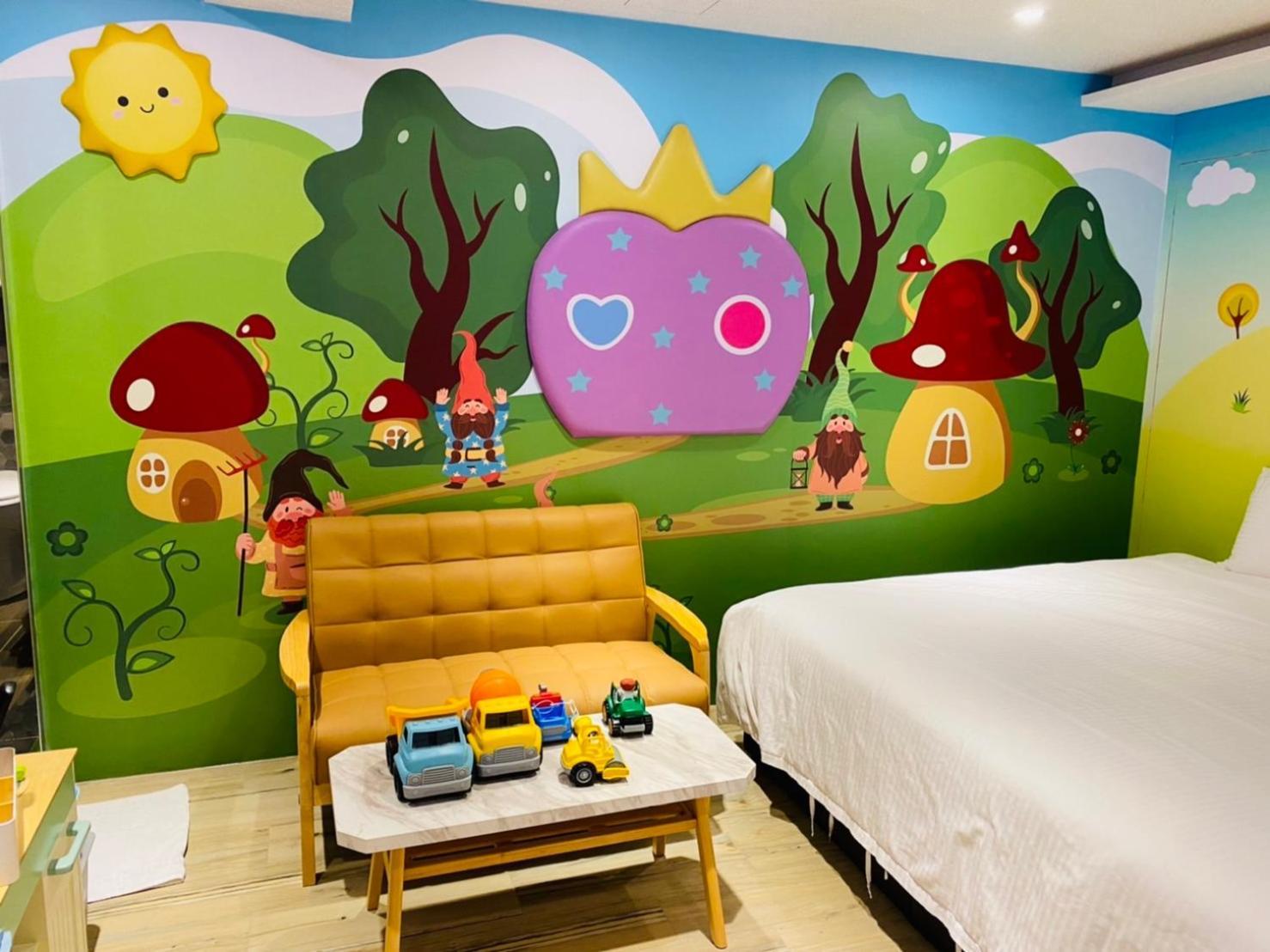 Have Fun Hotel Луодонг Екстериор снимка